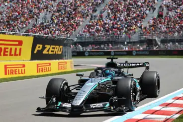 Russell claims Sprint pole in Canada