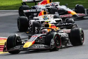 New Red Bull F1 boss apologises to Yuki Tsunoda after pit call blunder costs him points finish