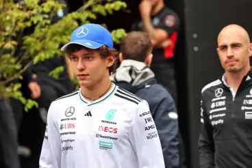 Martin Brundle questions Mercedes’ handling of Kimi Antonelli amid F1 struggles