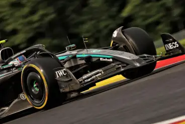Mercedes share “likely” reason for Kimi Antonelli’s F1 performance dip