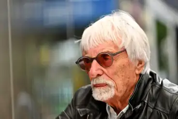 Bernie Ecclestone names F1 rookie as shock Lewis Hamilton replacement option