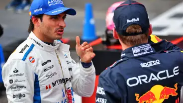 Carlos Sainz names two F1 drivers faster than Max Verstappen “over one lap”