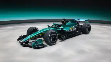 Aston Martin present livery for first Adrian Newey-designed F1 car