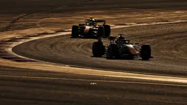 F1 boss urges “calm” over new rules as format shake-up considered