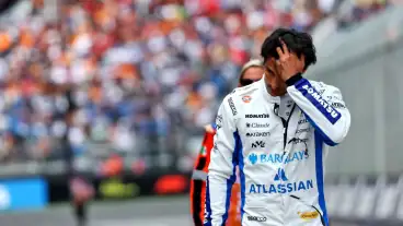 Carlos Sainz: Drivers slamming new cars publicly “self-harming” for F1