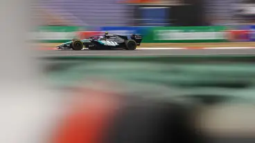 Toto Wolff expects “political knives” to come for Mercedes in F1 2026