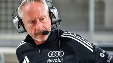 Aston Martin’s unconvincing response to growing Jonathan Wheatley F1 rumours