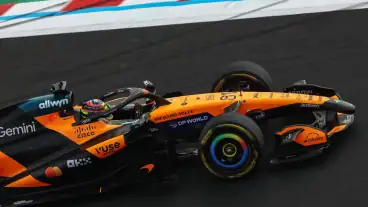 Oscar Piastri's Nurburgring F1 test cut short after McLaren run into technical issues