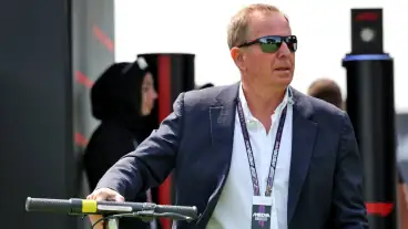 Martin Brundle reveals “pretty harsh” way he learned he had lost his F1 seat