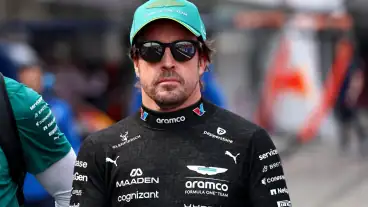 Fernando Alonso issues strong message about his uncertain F1 future