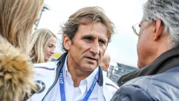 Ex-F1 driver and Paralympic gold medalist Alex Zanardi has died