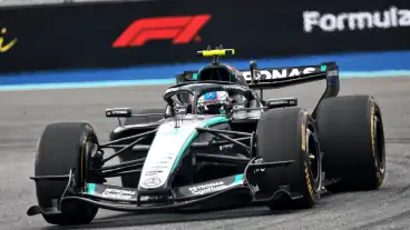 Kimi Antonelli resists Lando Norris for historic win amid Miami F1 chaos