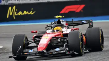 Lewis Hamilton reveals extent of Miami F1 car damage that left him in "no-man's land"