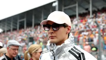 George Russell in “uncomfortable” spot in F1 2026 title race as Kimi Antonelli comes of age