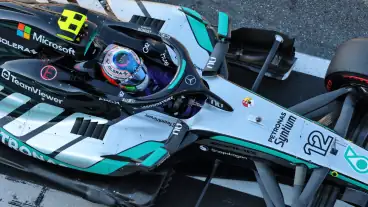 Unwanted Mercedes streak continues amid “not acceptable” F1 weakness