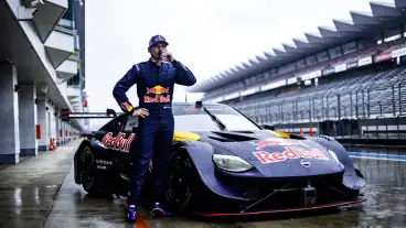 F1 champion Max Verstappen dominates "insane" Super GT challenge