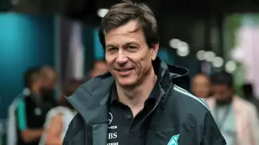 Toto Wolff proposes 1200bhp F1 "mega-engine" after FIA V8 revelation