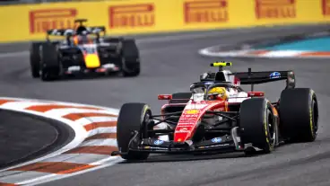 Lewis Hamilton suspects F1 rivals are gaining from a trick Ferrari has missed