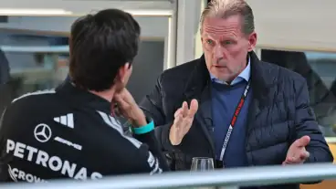Red Bull boss reacts after Toto Wolff and Jos Verstappen spotted in deep discussion in Canada F1 paddock