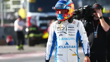 Why Carlos Sainz thinks the time has come to “stop complaining” about F1 2026 rules