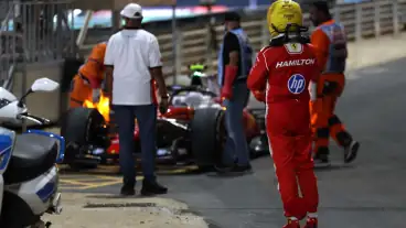 F1 testing: Mercedes set the pace, Lewis Hamilton causes red fag to end final day - as it happened