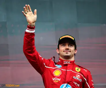 Leclerc openhartig over teamgenoot: "Hij laat mij en het team groeien"