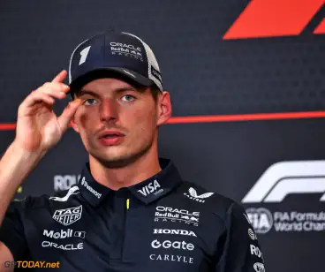 Verstappen verrast door problemen van Red Bull: "Pakte negatief uit"