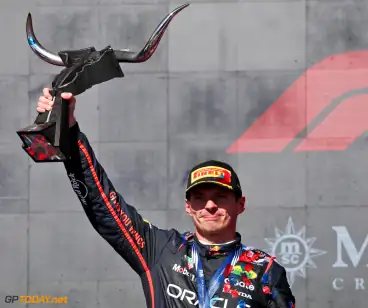 Oud-teambaas Schumacher ziet gelijkenissen met unieke Verstappen