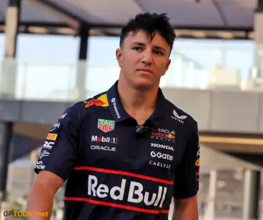 Hadjar kijkt uit naar samenwerking met Verstappen bij Red Bull